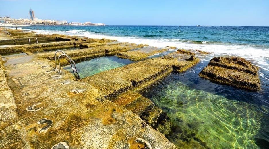248 Boutique Studios, Sliema Exteriör bild